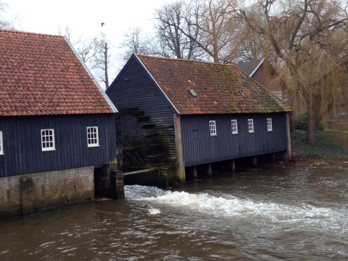 Vakantiehuis In Het Voorhuis Dommelen 外观 照片