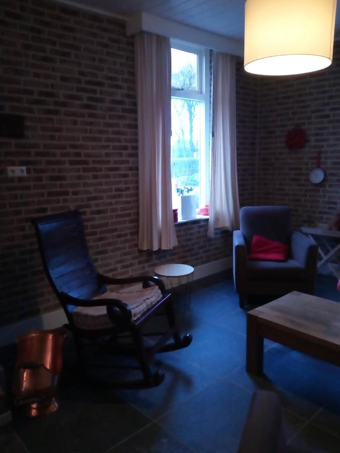 Vakantiehuis In Het Voorhuis Dommelen 外观 照片